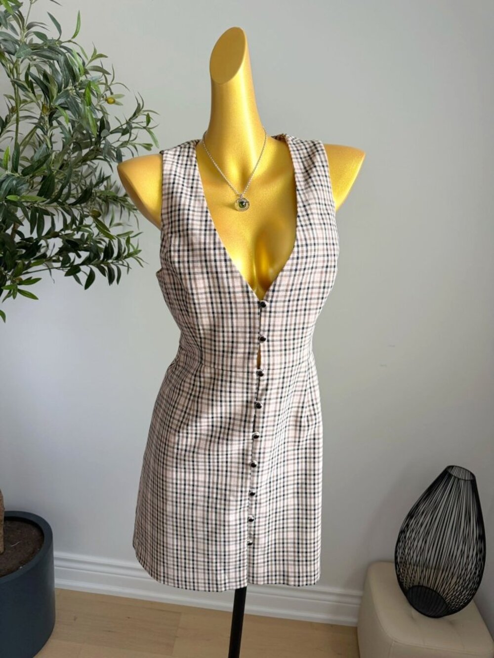 Wilfred Plaid V-Neck Button Front Mini Dress Size 6